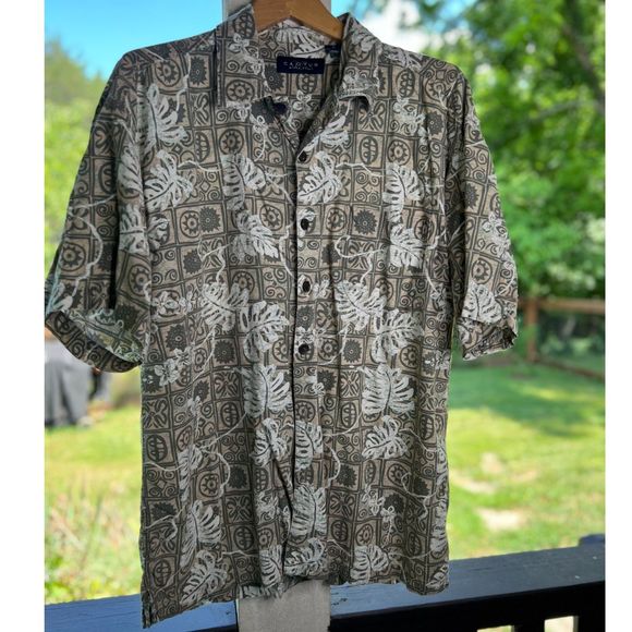 Mens short sleeve button down shirt, sz XL - Picture 1 of 6